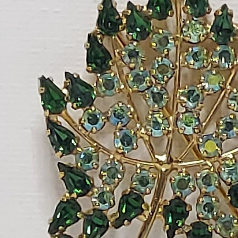 Leaf Pin Brooch Green Rhinestones 2" - Picture 3 of 6